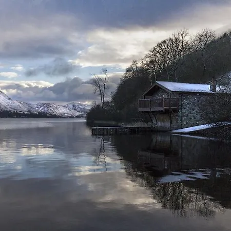 Duke Of Portland Boathouse On The Shore Of Ullswater Ideal For A Romantic Break *