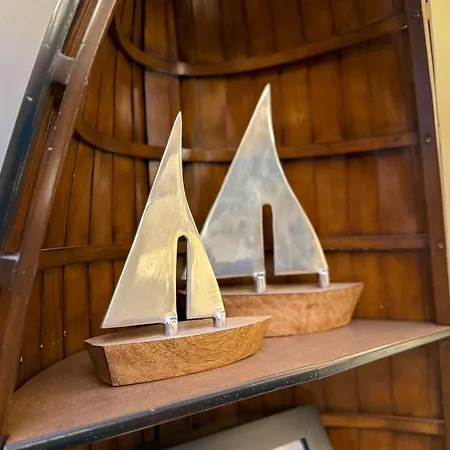 Duke Of Portland Boathouse On The Shore Of Ullswater Ideal For A Romantic Break Vakantiehuis *