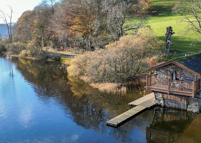 Vakantiehuis Duke Of Portland Boathouse On The Shore Of Ullswater Ideal For A Romantic Break