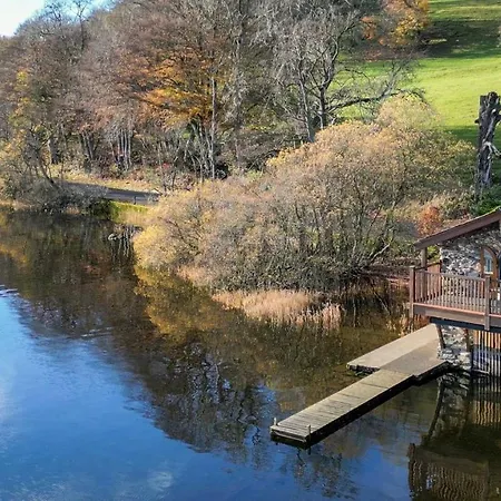 Hébergement de vacances Duke Of Portland Boathouse On The Shore Of Ullswater Ideal For A Romantic Break